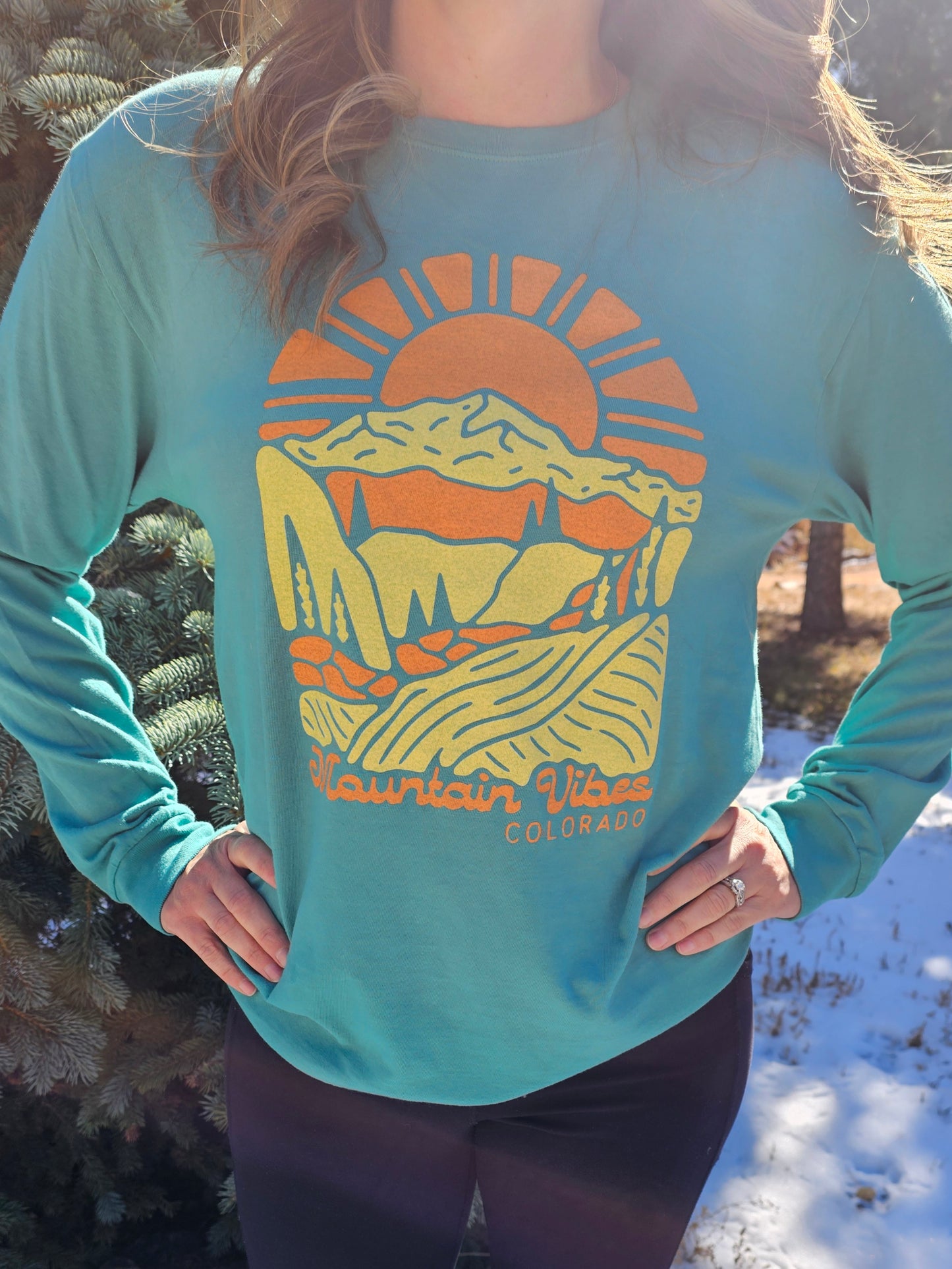 Mountleisure - Mountain Vibes Long Sleeve