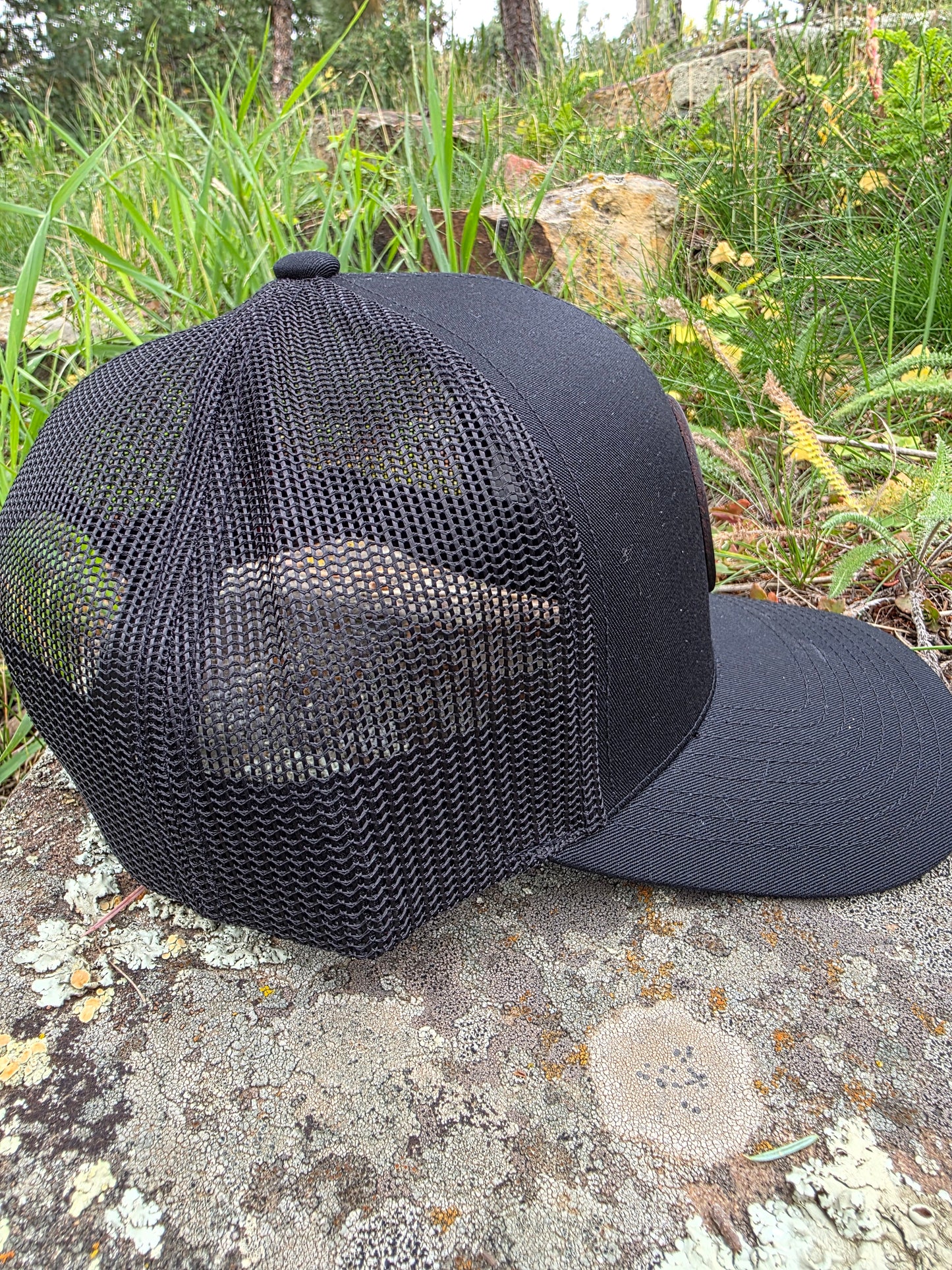 Mountleisure - Sun Mountain Threads Leather Patch Trucker Hat CO 8465 Black/ Black