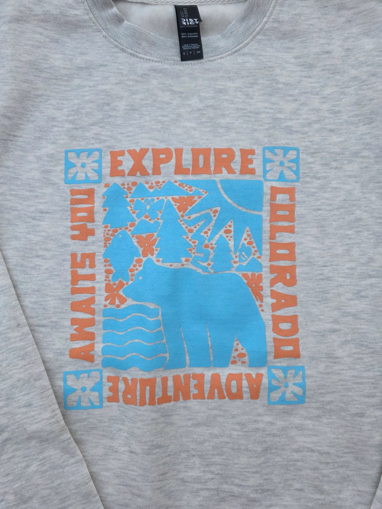 Mountleisure Explore Colorado Bear Unisex Crewneck Sweatshirt